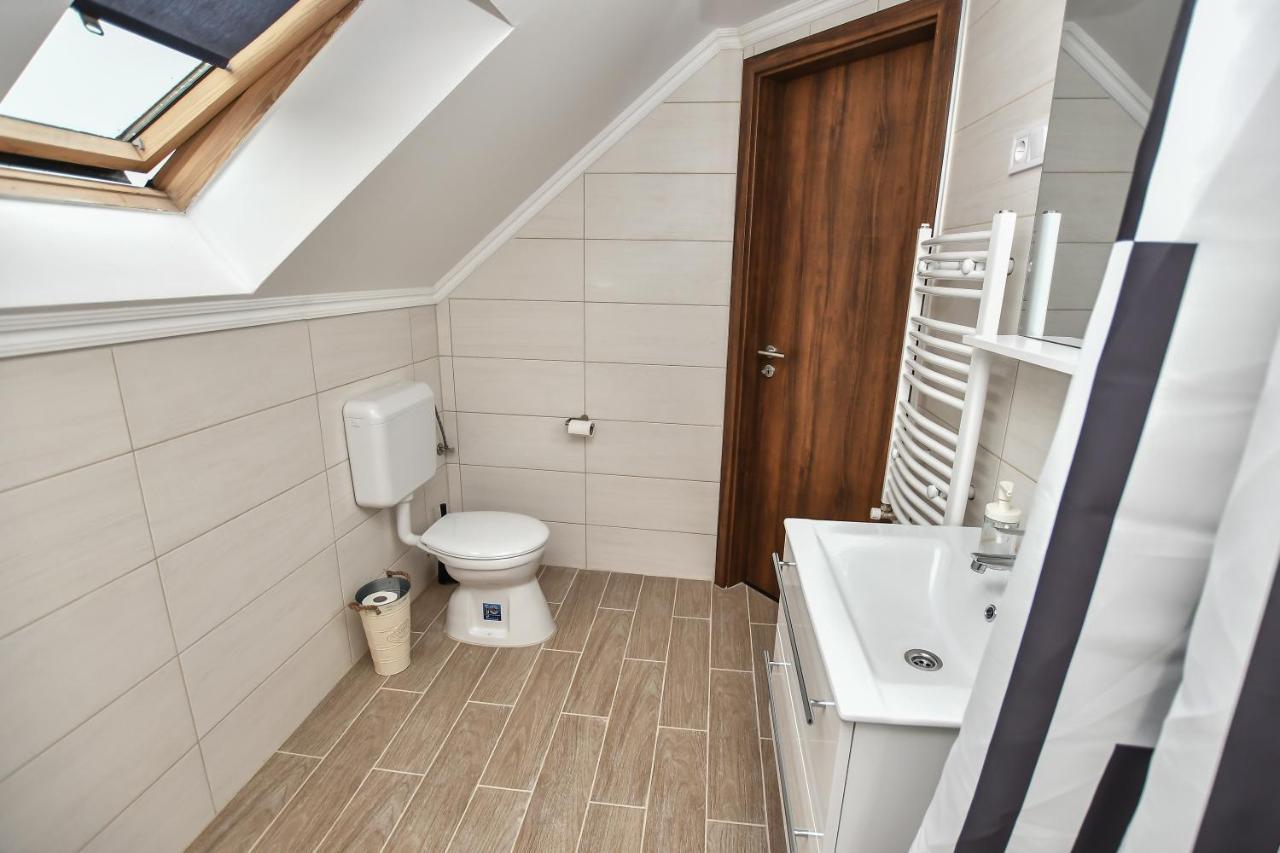 E-Vasko Panzio Borpince Bed & Breakfast Tokaj Eksteriør bilde