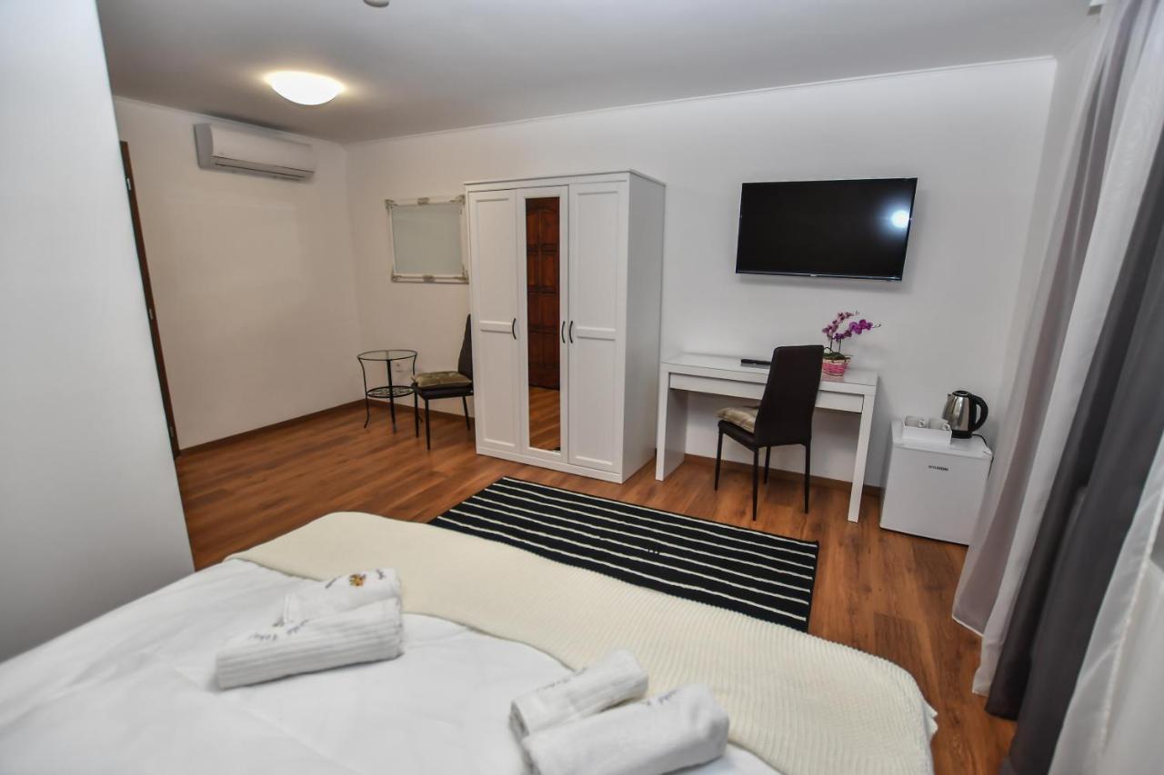 E-Vasko Panzio Borpince Bed & Breakfast Tokaj Eksteriør bilde